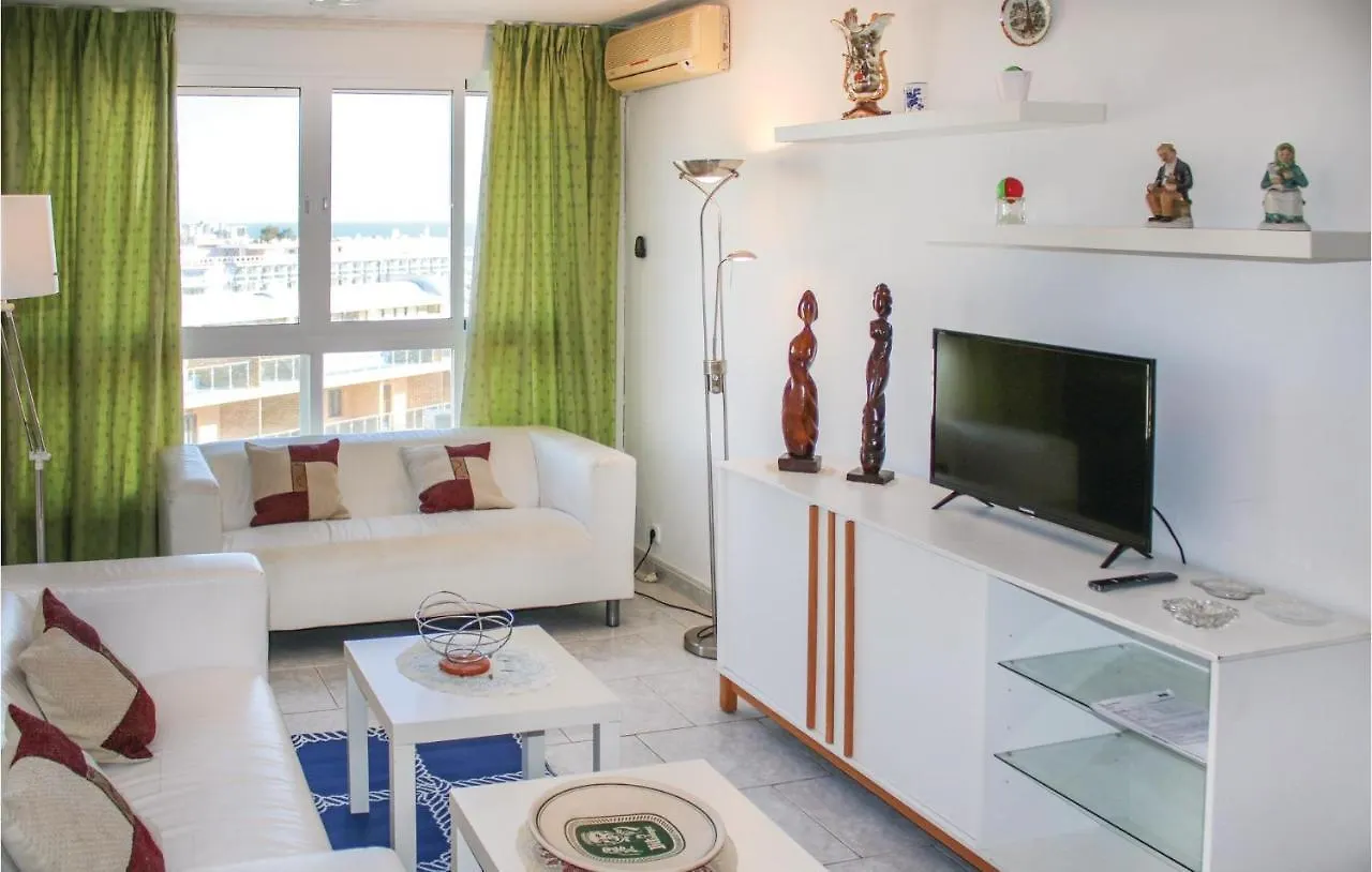 Beautiful Apartment In Benalmdena With 2 Bedrooms, Wifi And Outdoor Swimming Pool Benalmadena